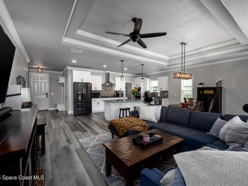 1735 SW 70th Circle, Gainesville, FL 32607