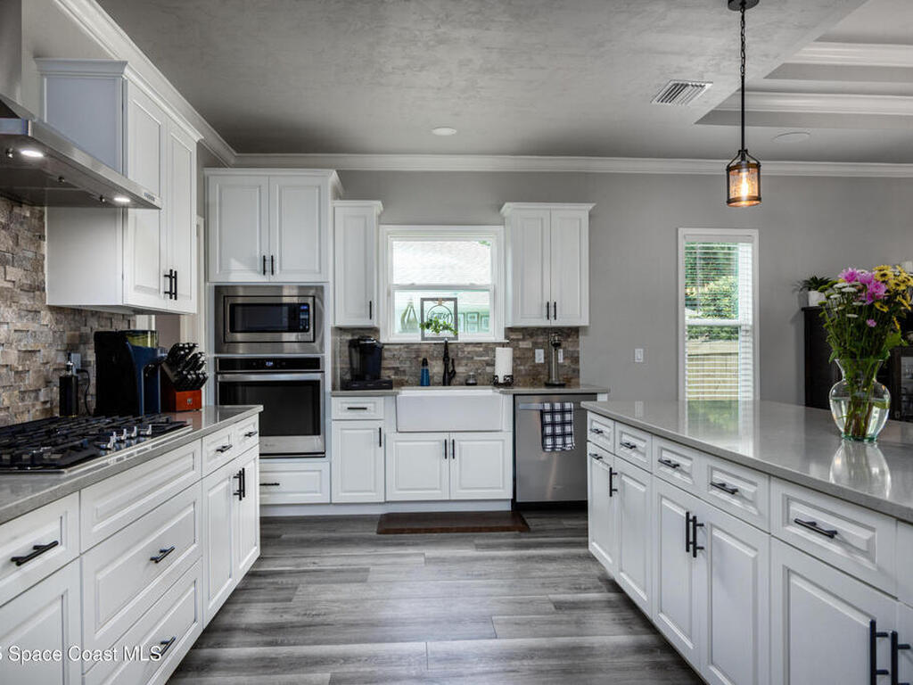 1735 SW 70th Circle, Gainesville, FL 32607