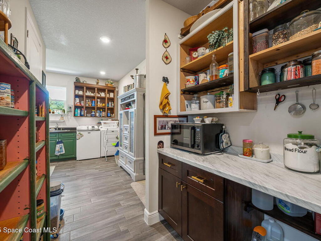 898 Gera Avenue, Palm Bay, FL 32907