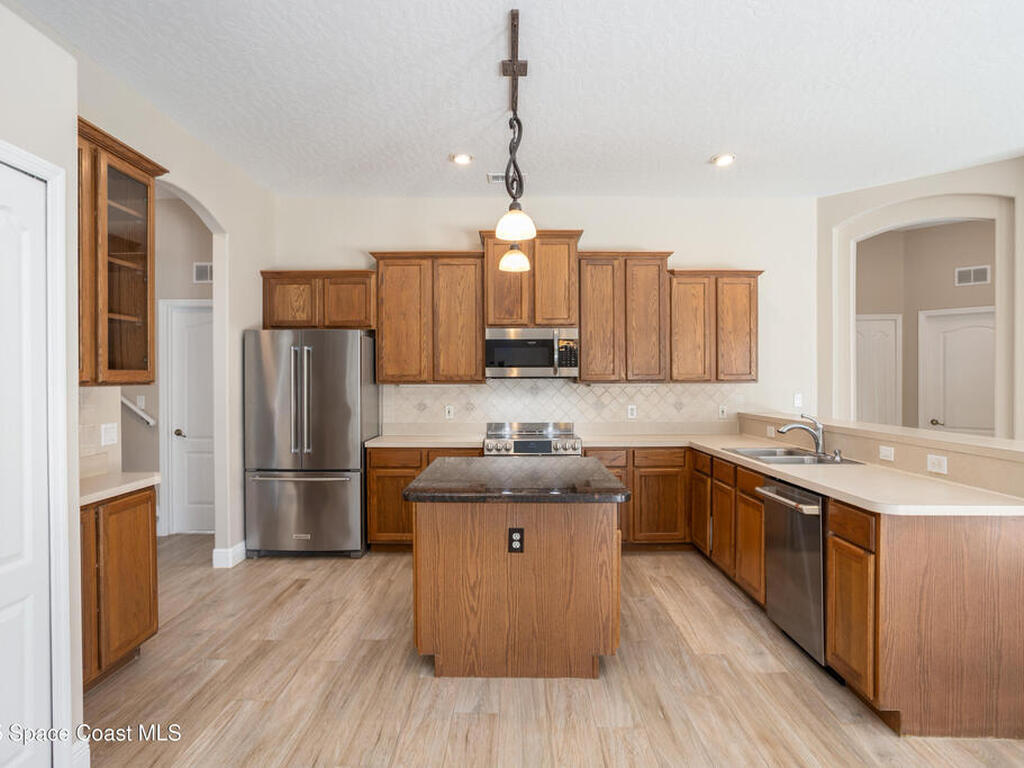 3781 Fringetree Lane, Suntree, FL 32940