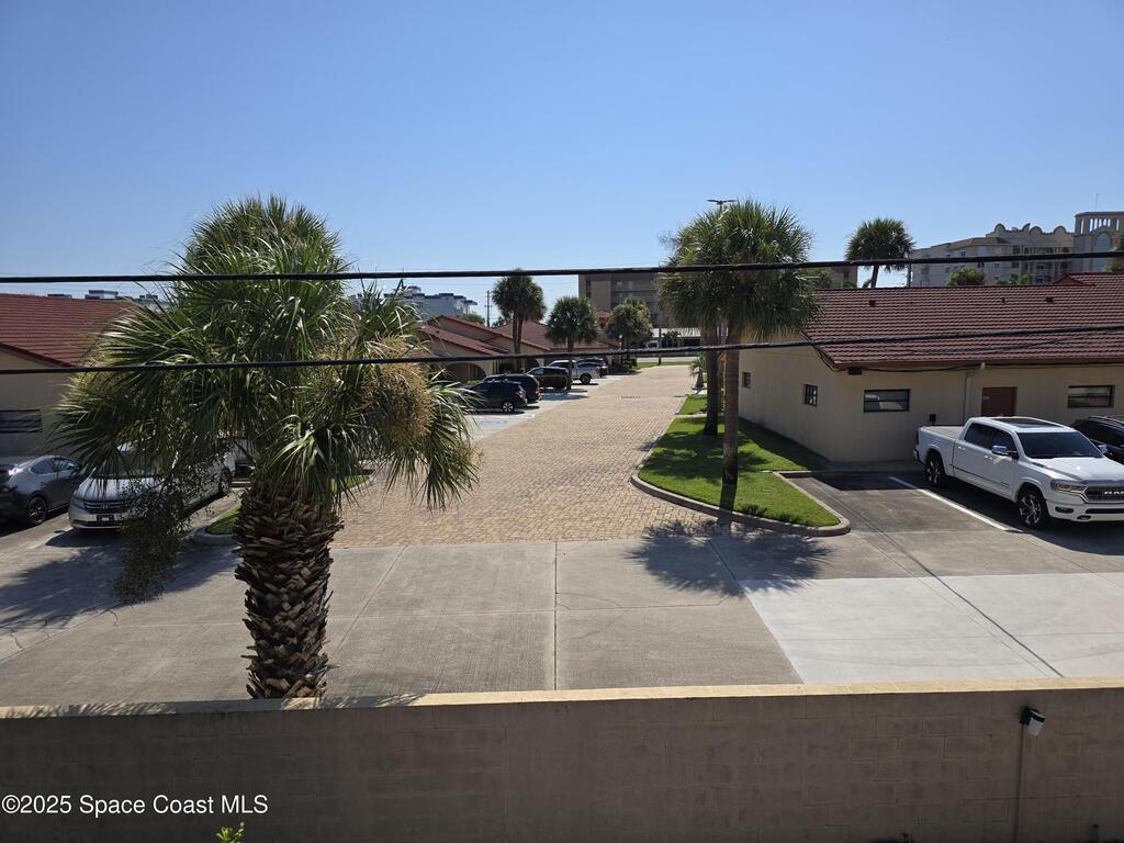 125 E Colonial Court, Indian Harbour Beach, FL 32937