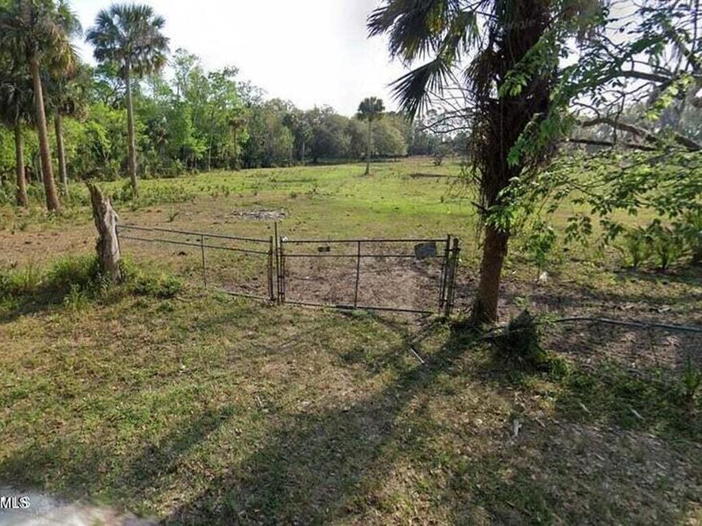 1745 Ford Road, Mims, FL 32754