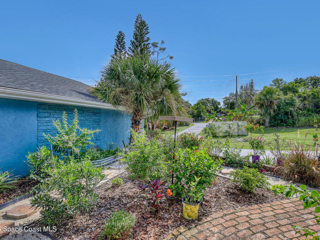 470 S Carpenter Road, Titusville, FL 32796