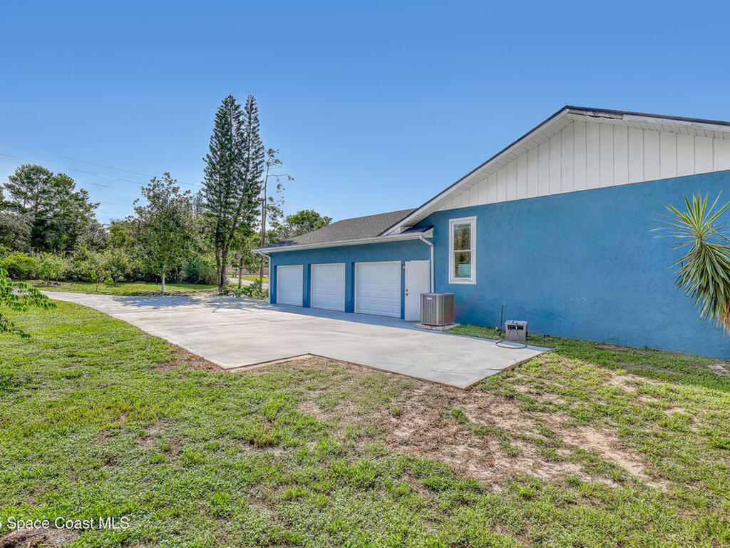 470 S Carpenter Road, Titusville, FL 32796