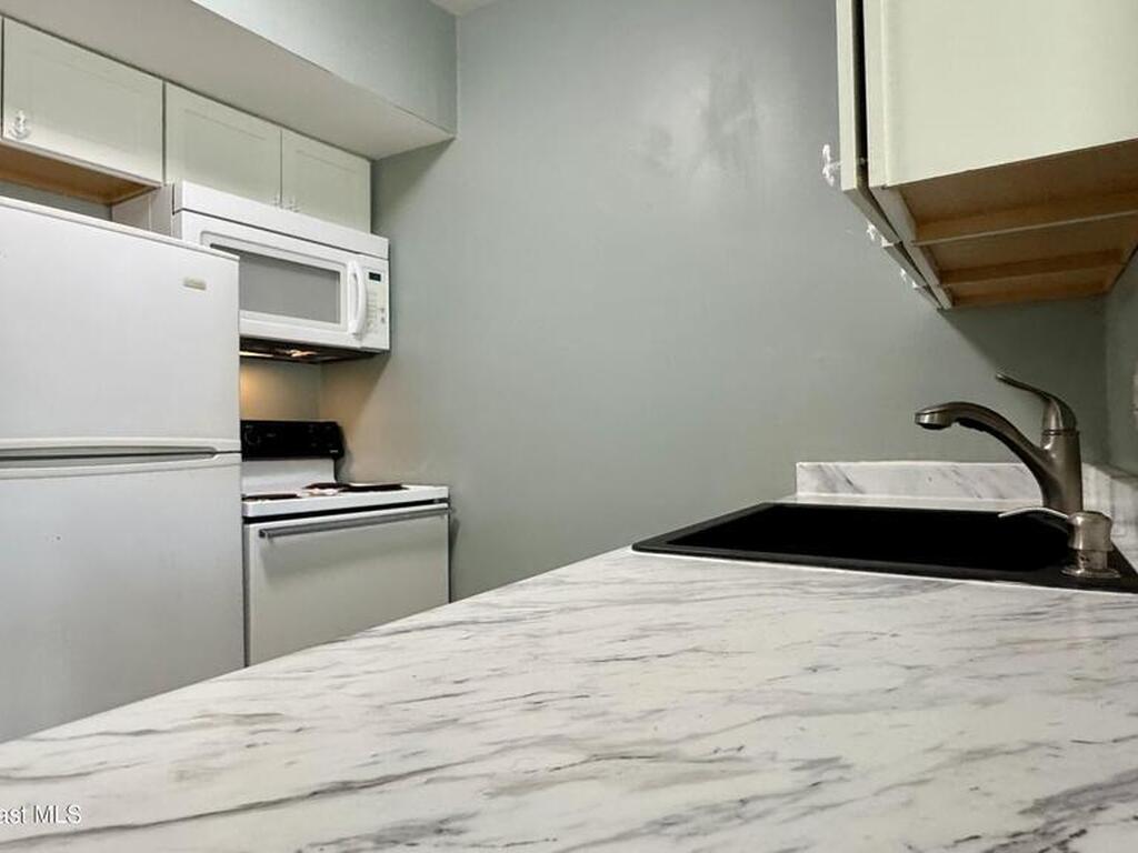 250 N Banana River Dr. Unit F15, Merritt Island, FL 32952