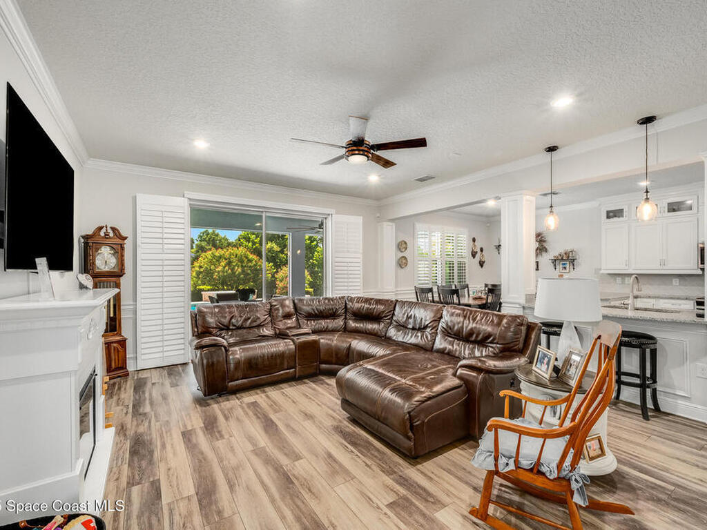 2642 Bobcat Chase Boulevard, Oakland, FL 34787
