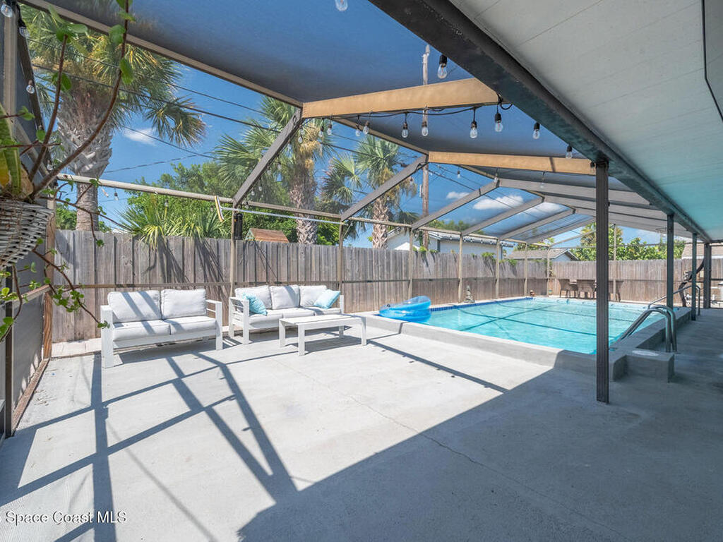 365 Hula Circle, Merritt Island, FL 32952