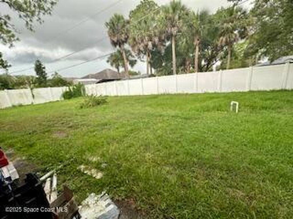 626 Braddock Street, Sebastian, FL 32958