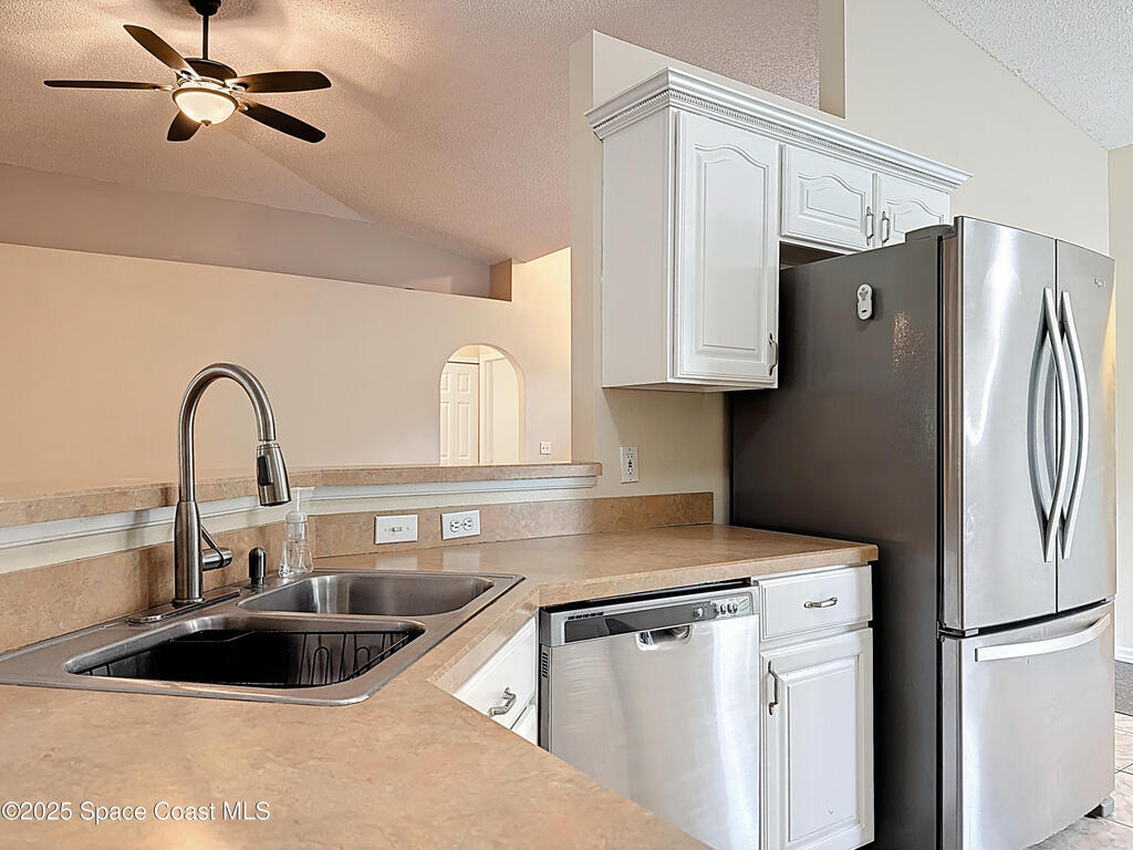 4021 Stonefield Drive, Orlando, FL 32826