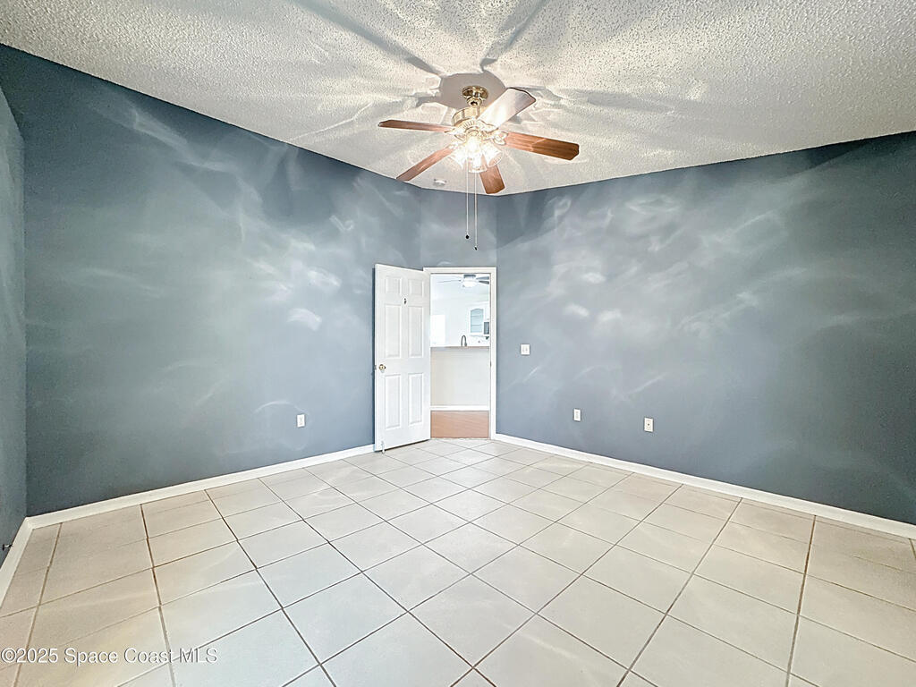 4021 Stonefield Drive, Orlando, FL 32826