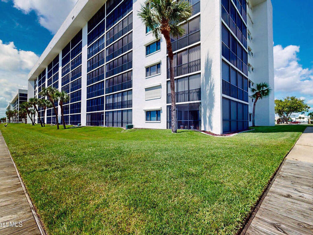 200 S Sykes Creek Parkway, Merritt Island, FL 32952