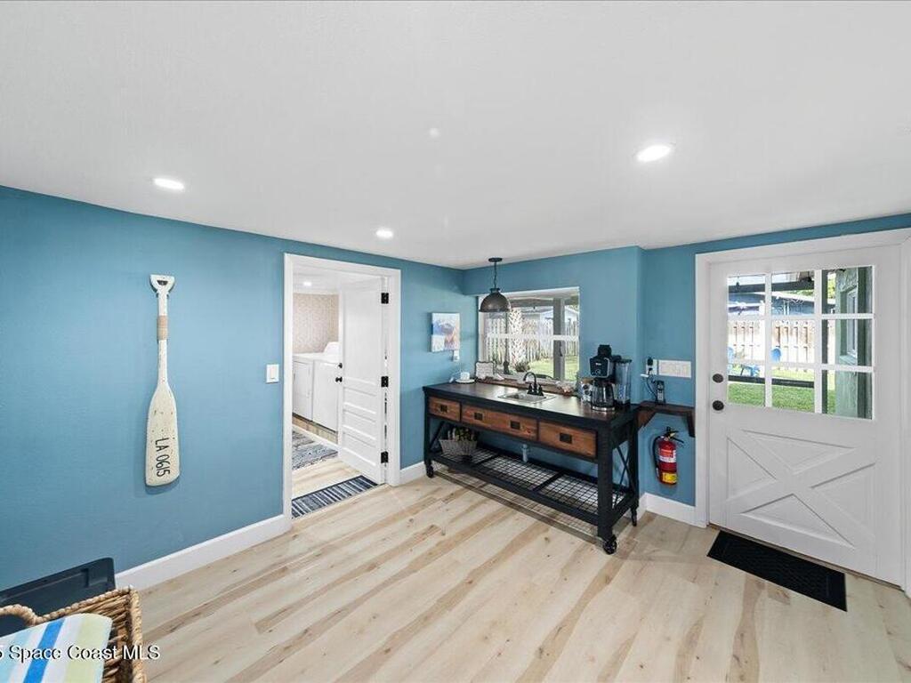 737 Nassau Road, Cocoa Beach, FL 32931