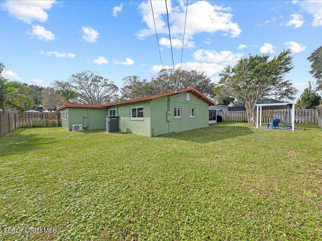 737 Nassau Road, Cocoa Beach, FL 32931