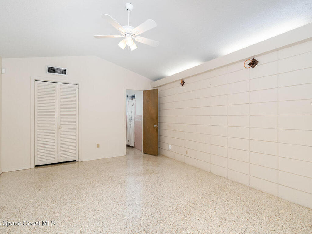 2210 Heron Drive, Merritt Island, FL 32952