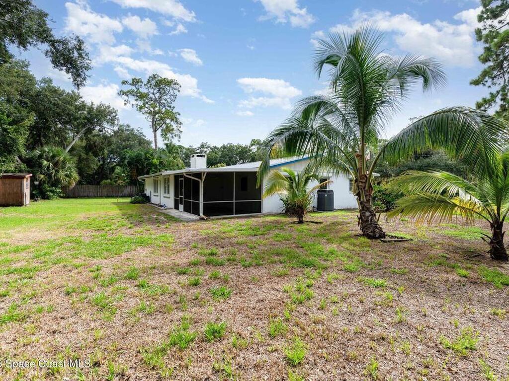 2210 Heron Drive, Merritt Island, FL 32952