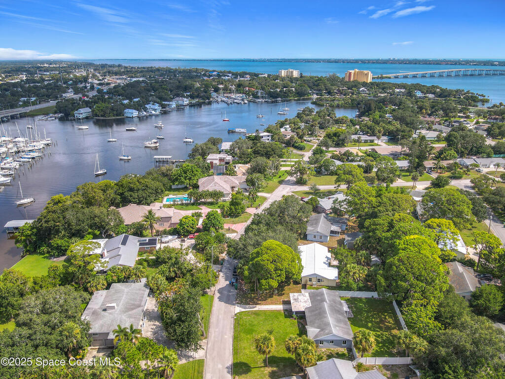 819 W Whitmire Drive, Melbourne, FL 32935