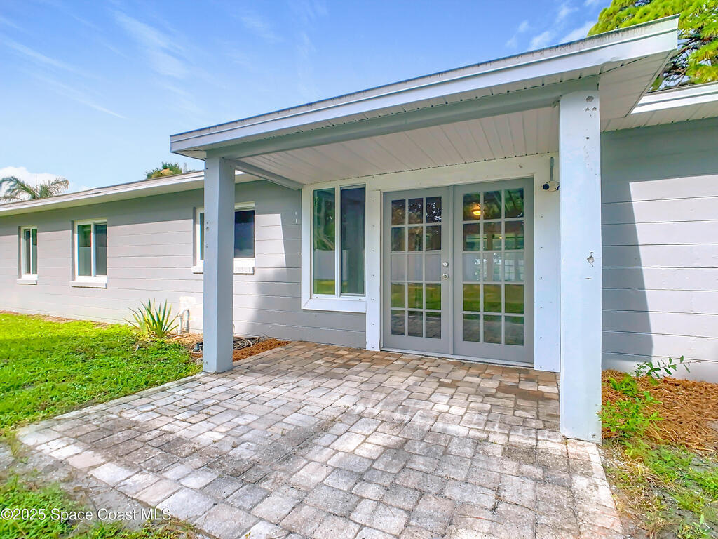 819 W Whitmire Drive, Melbourne, FL 32935