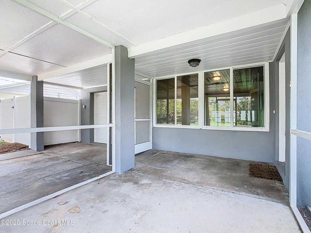 819 W Whitmire Drive, Melbourne, FL 32935