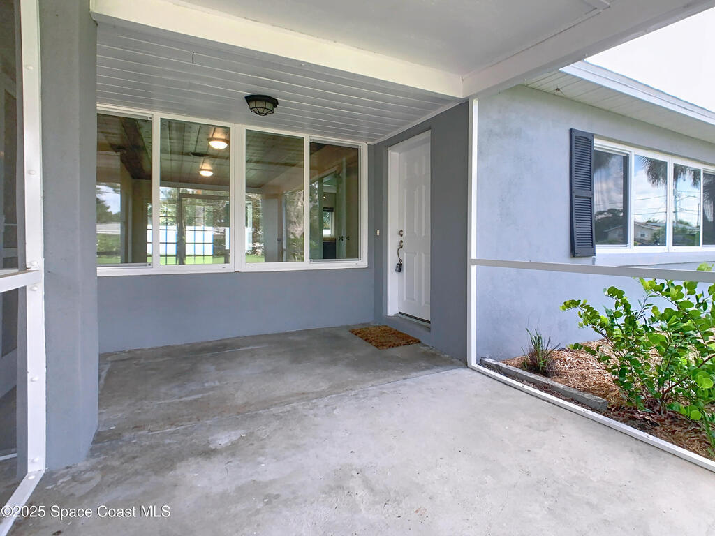 819 W Whitmire Drive, Melbourne, FL 32935