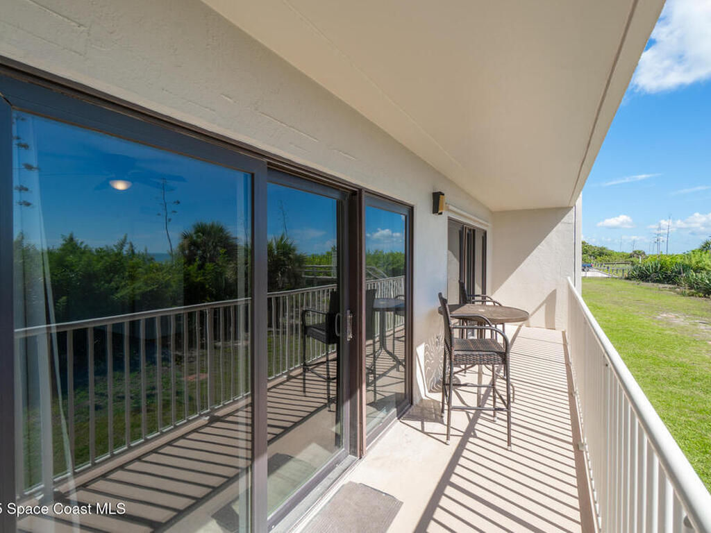 15 N Atlantic Avenue, Cocoa Beach, FL 32931