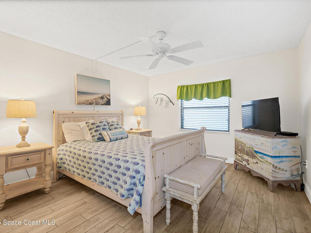 15 N Atlantic Avenue, Cocoa Beach, FL 32931