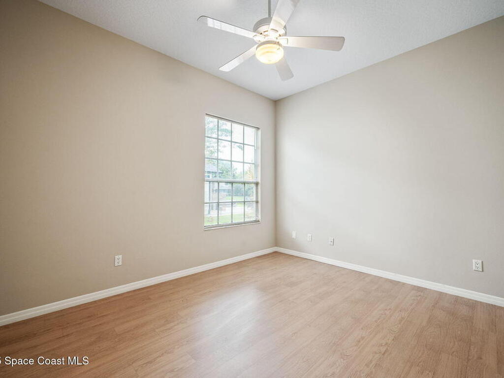 471 Lake Victoria Circle, Melbourne, FL 32940