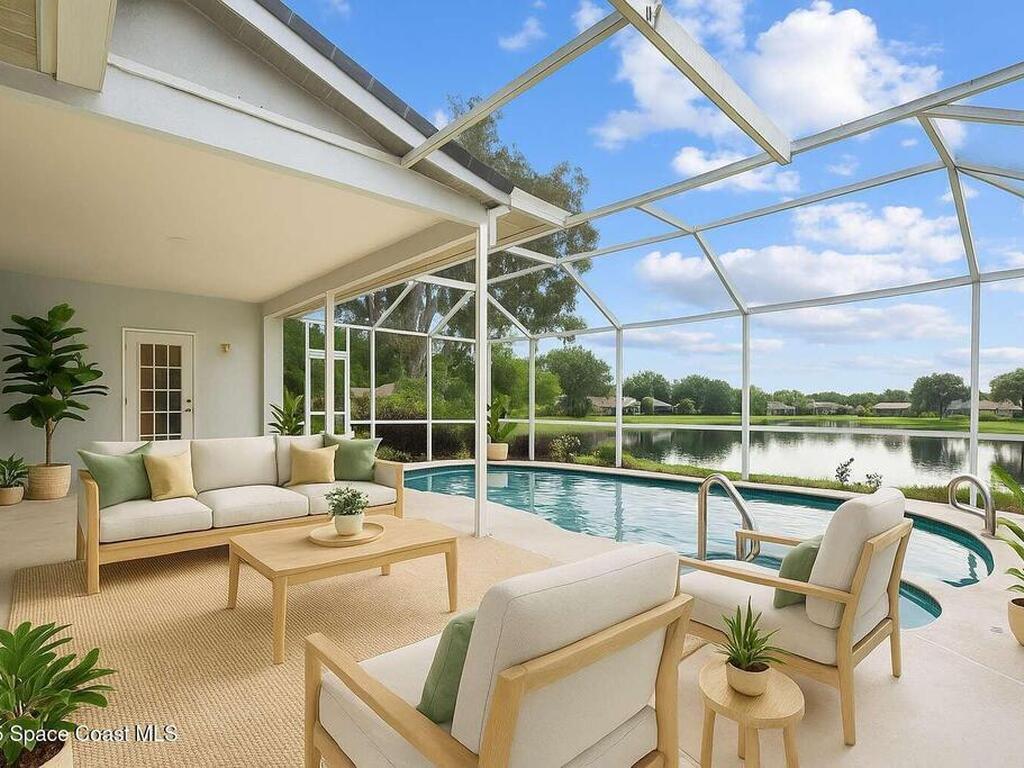 471 Lake Victoria Circle, Melbourne, FL 32940