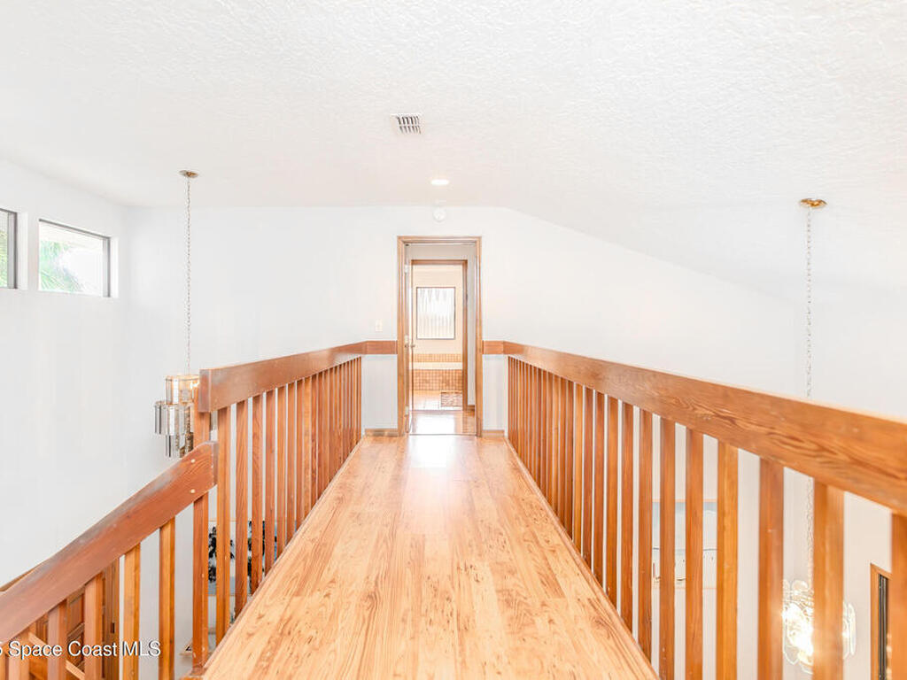 369 Crystal Lake Drive, Melbourne, FL 32940