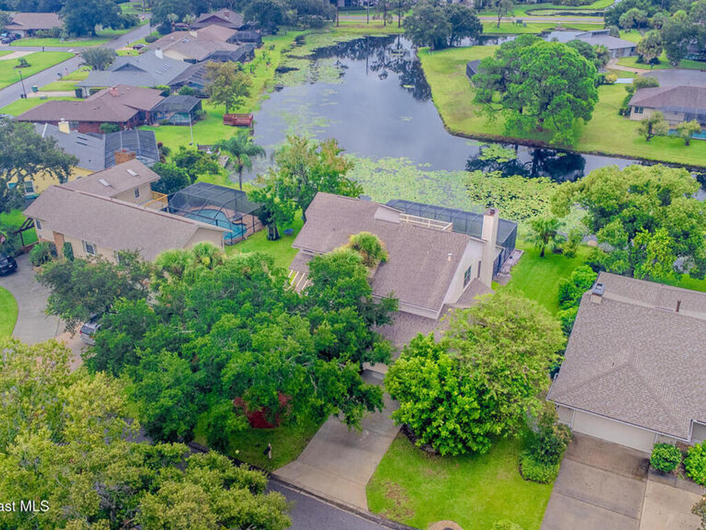369 Crystal Lake Drive, Melbourne, FL 32940