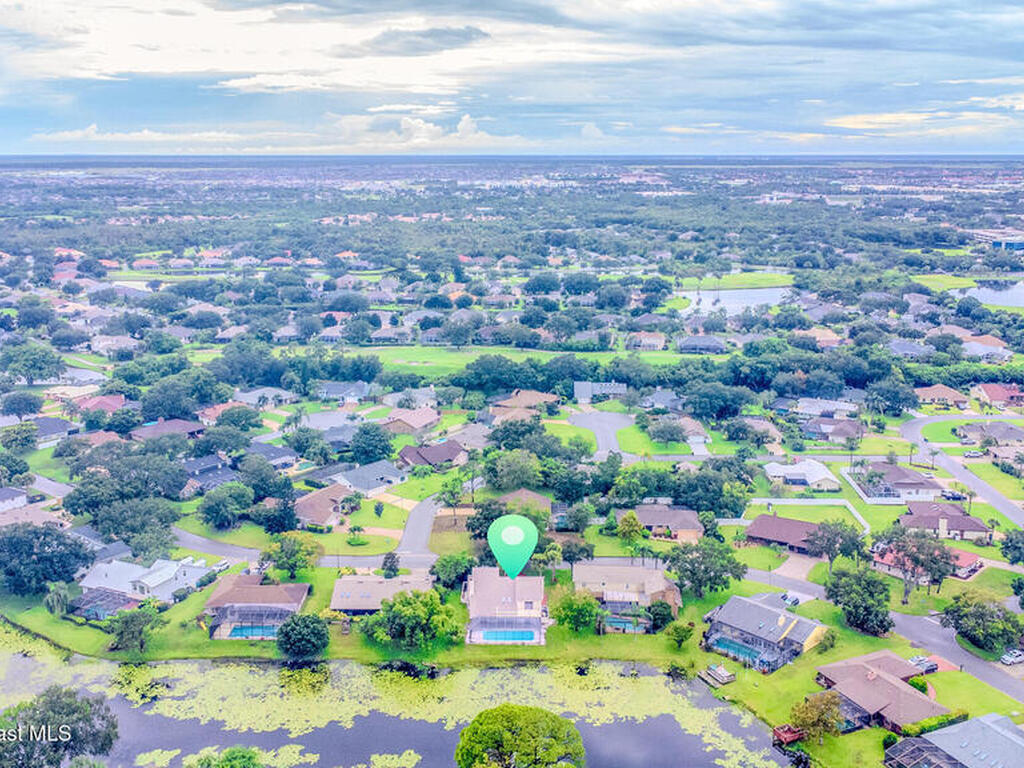 369 Crystal Lake Drive, Melbourne, FL 32940