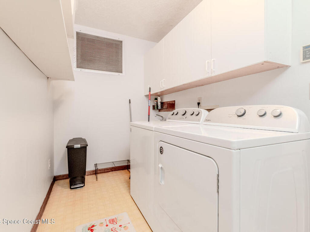 369 Crystal Lake Drive, Melbourne, FL 32940