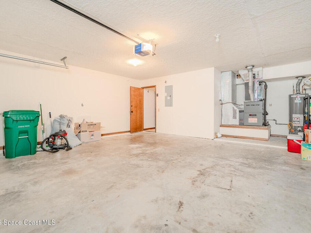 369 Crystal Lake Drive, Melbourne, FL 32940