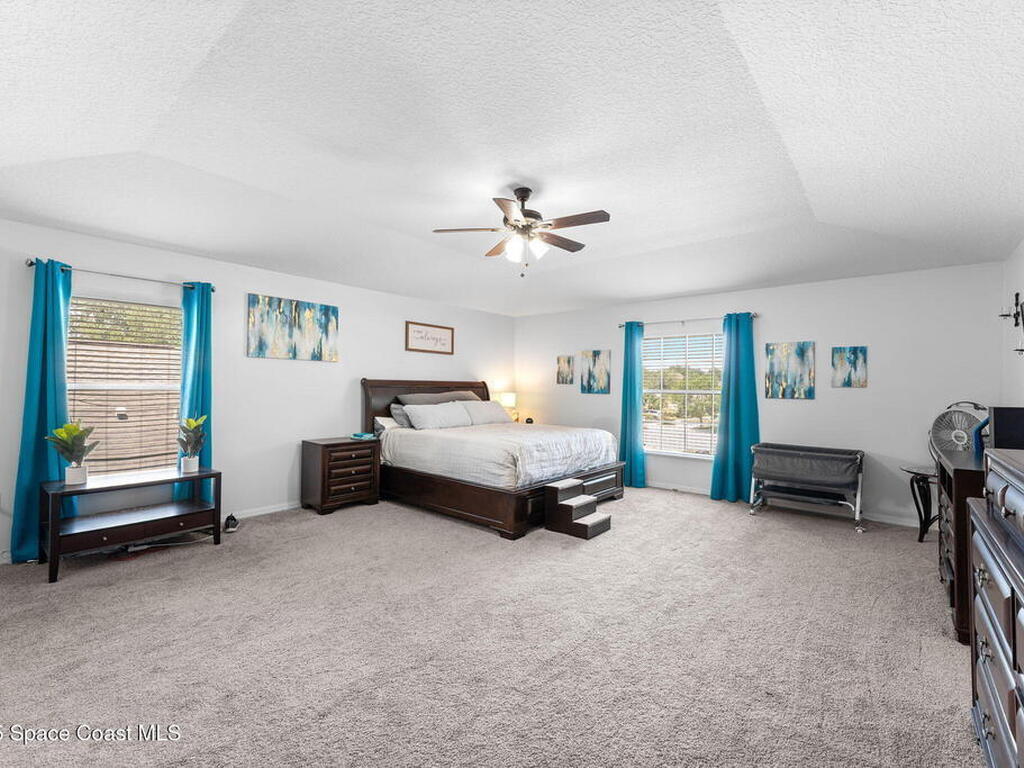 1995 Canopy Drive, Melbourne, FL 32935