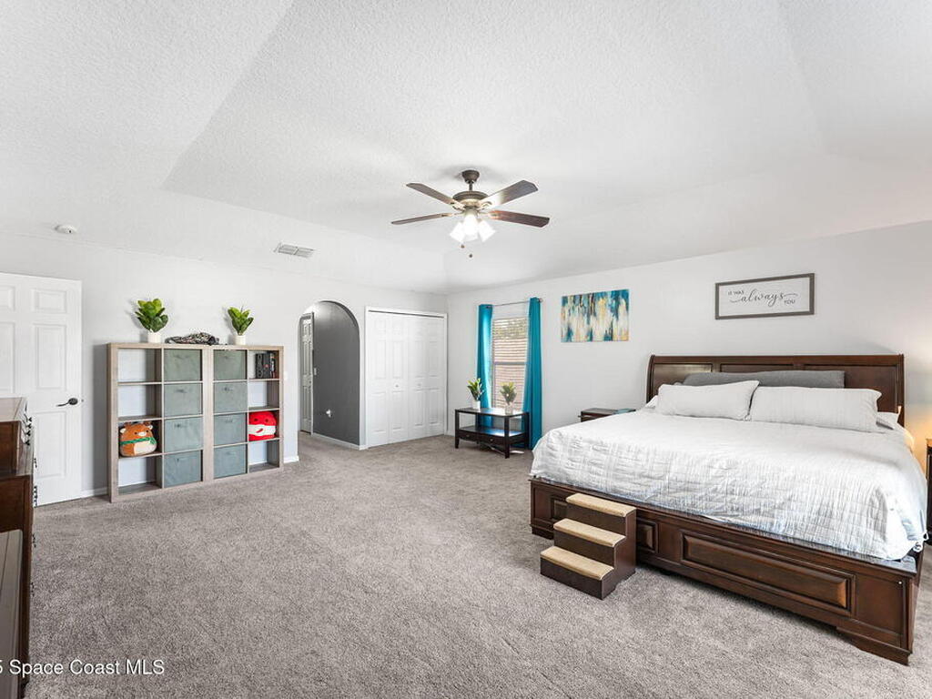 1995 Canopy Drive, Melbourne, FL 32935