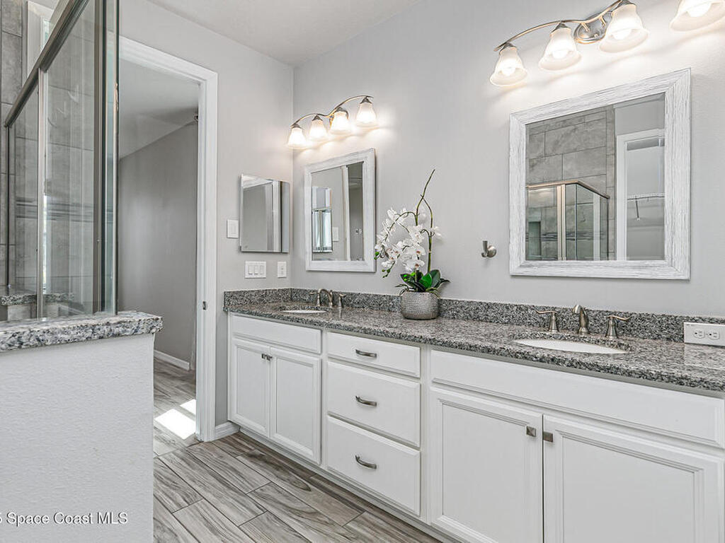 7544 Loren Cove Drive, Melbourne, FL 32940