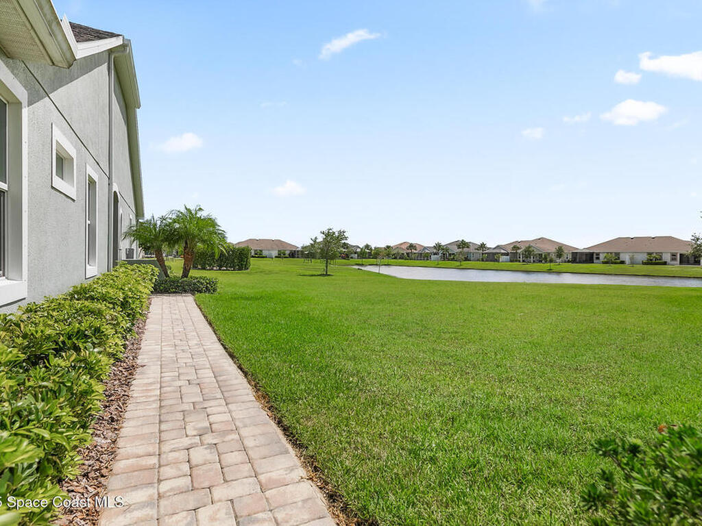 7544 Loren Cove Drive, Melbourne, FL 32940