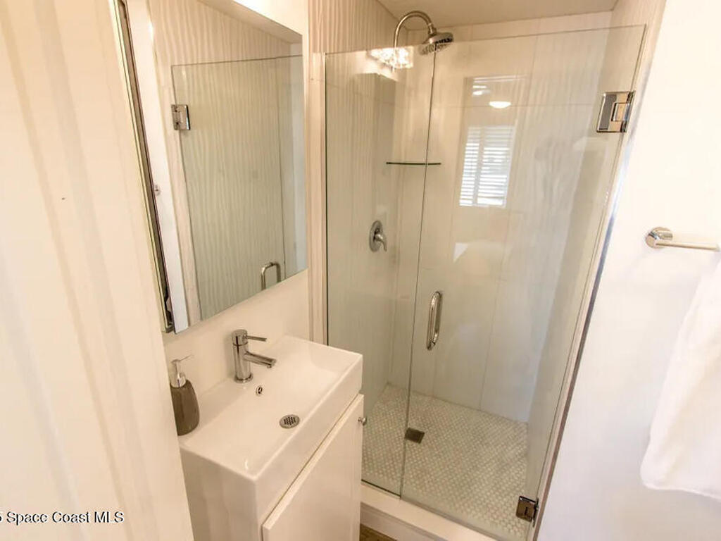 11450 S Indian River Dr Drive, Sebastian, FL 32958
