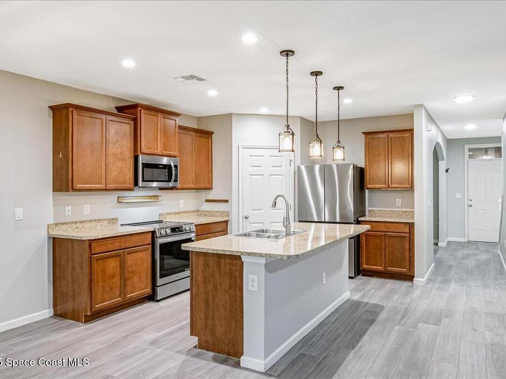 4645 Pagosa Springs Circle, Melbourne, FL 32901