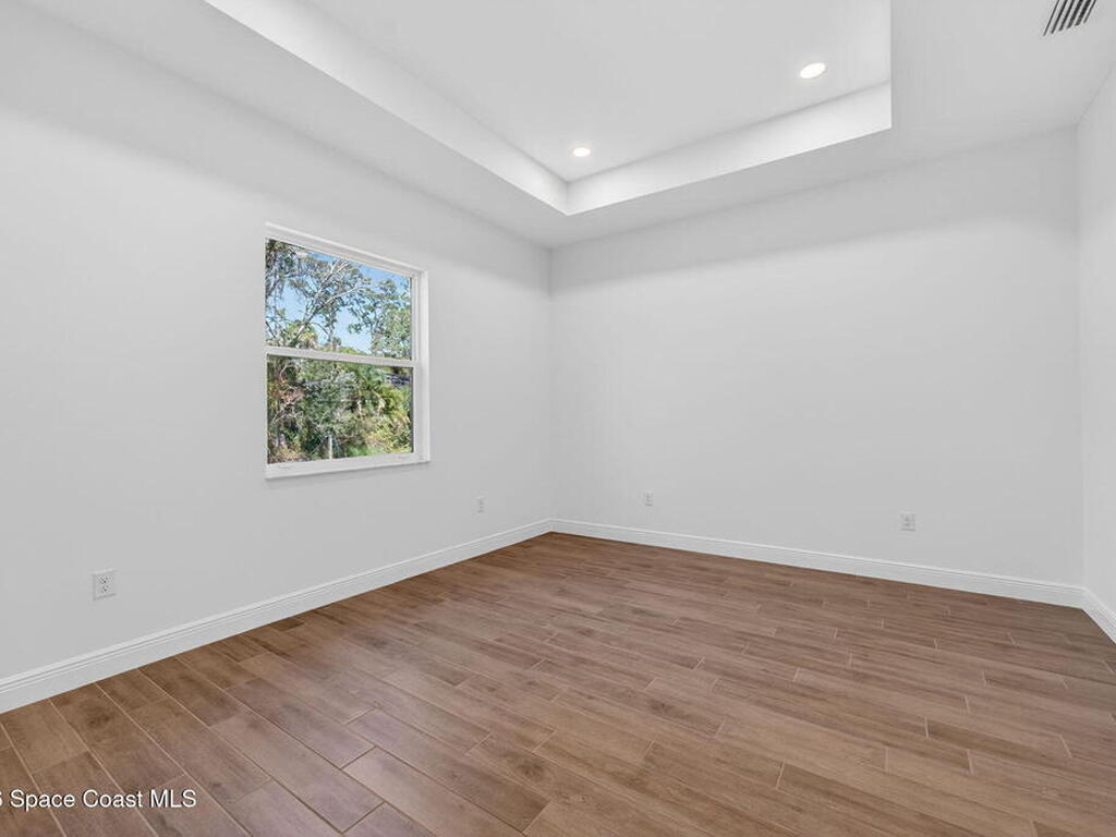 7482 Sheridan Road, West Melbourne, FL 32904