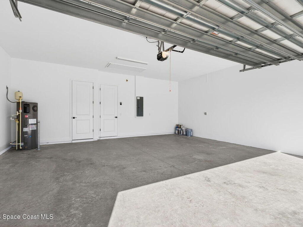 7482 Sheridan Road, West Melbourne, FL 32904