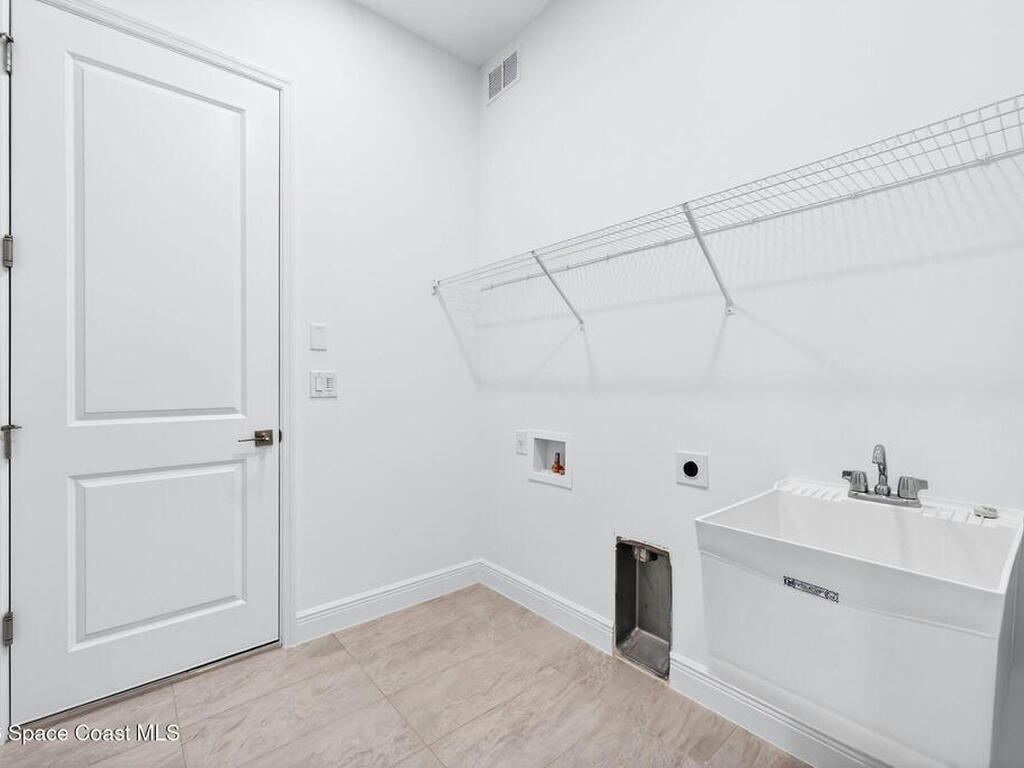 7480 Sheridan Road, West Melbourne, FL 32904