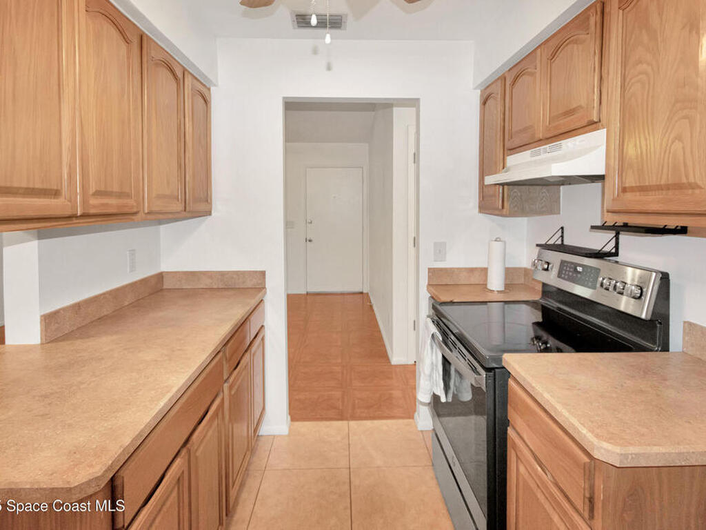 1426 Healey Street, Palm Bay, FL 32907