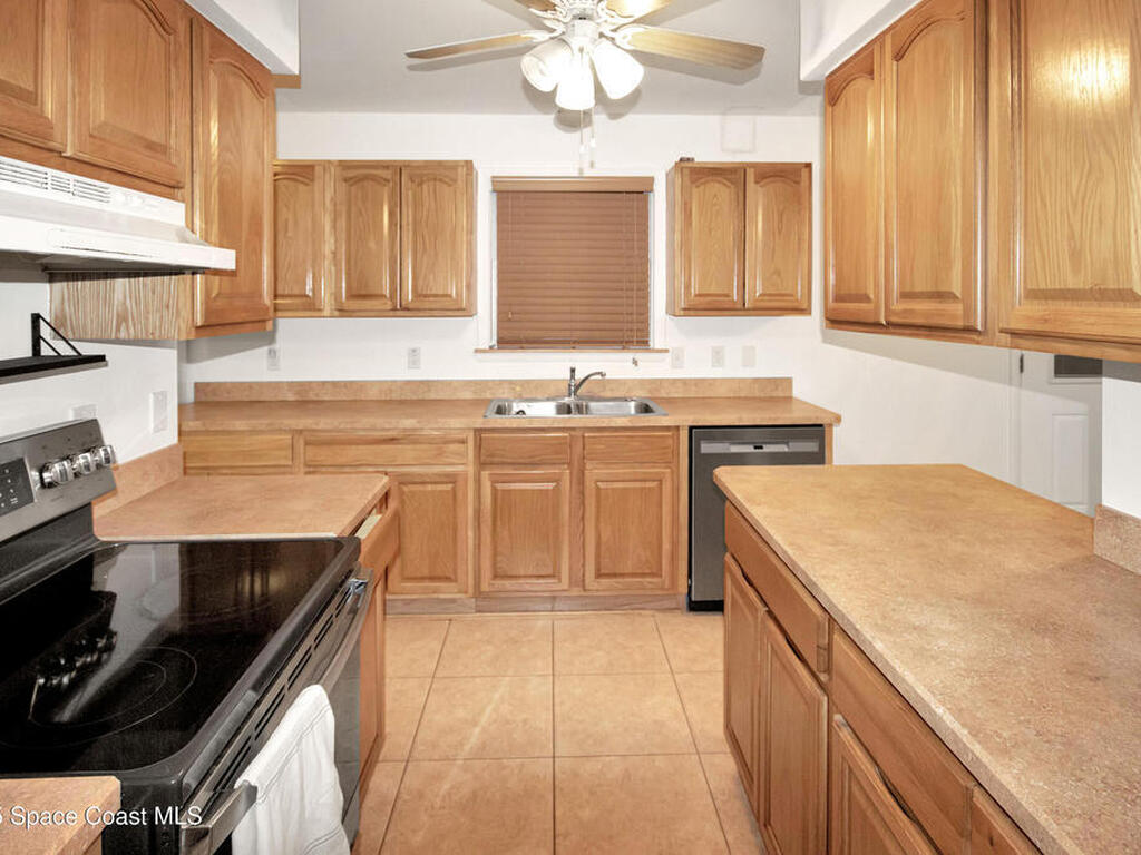 1426 Healey Street, Palm Bay, FL 32907