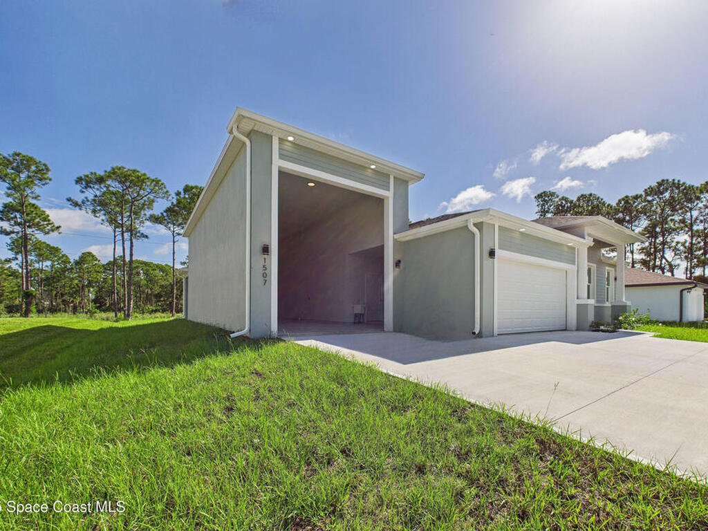 1379 Palau Street, Palm Bay, FL 32909