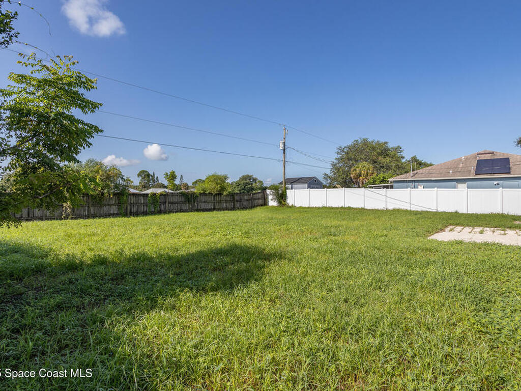 670 Altona Street, Palm Bay, FL 32907