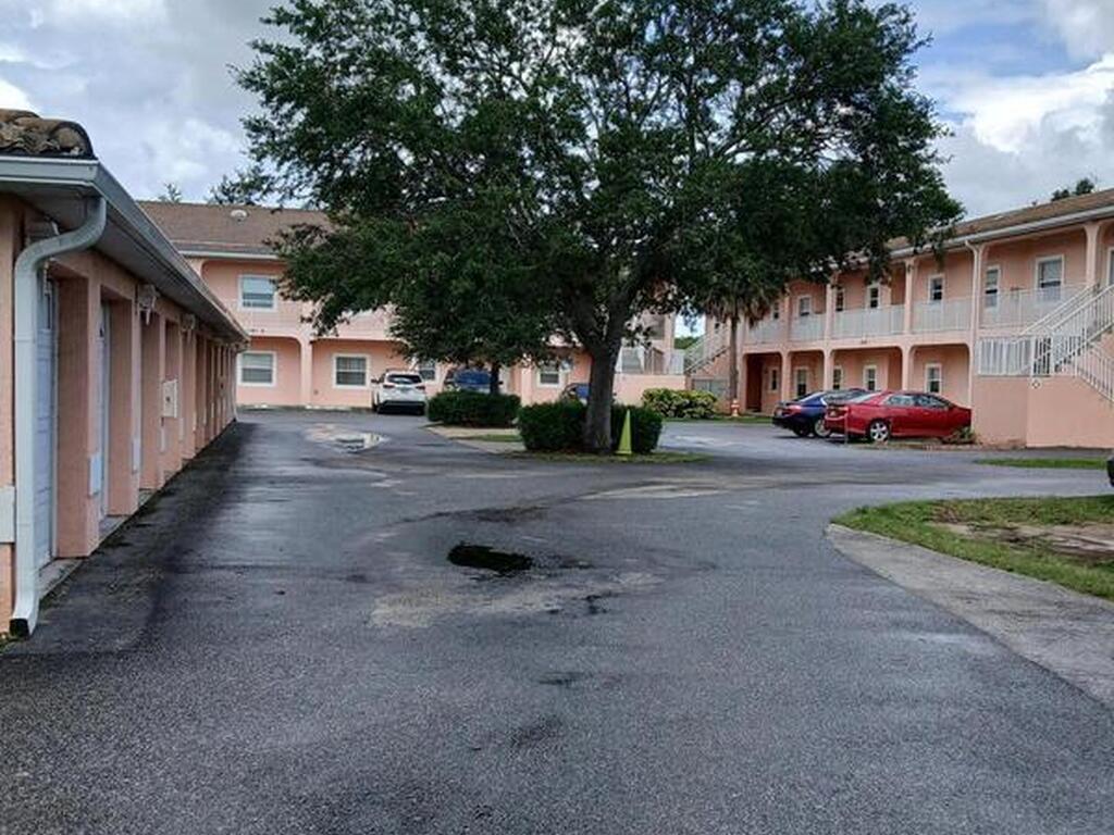 2097 Hidden Grove Lane, Merritt Island, FL 32953