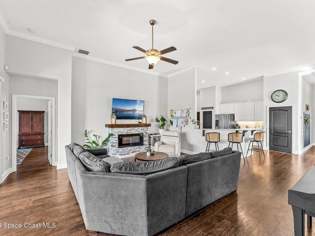 5903 Goleta Circle, Melbourne, FL 32940