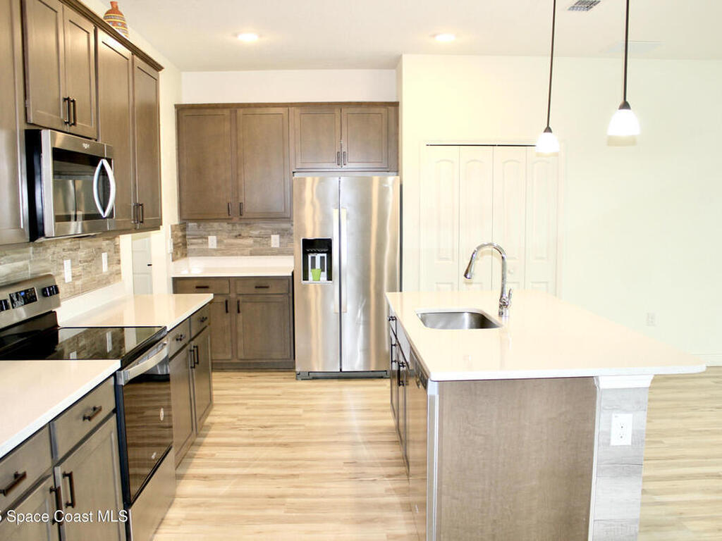 443 Biscayne Avenue, Palm Bay, FL 32907