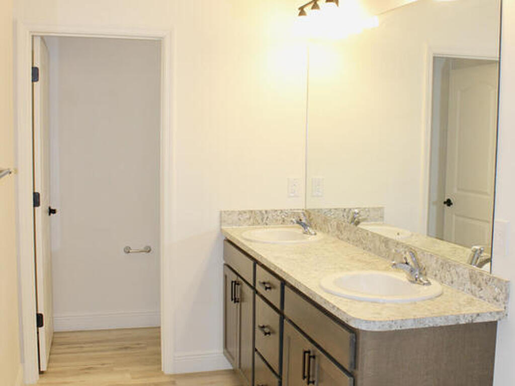 443 Biscayne Avenue, Palm Bay, FL 32907