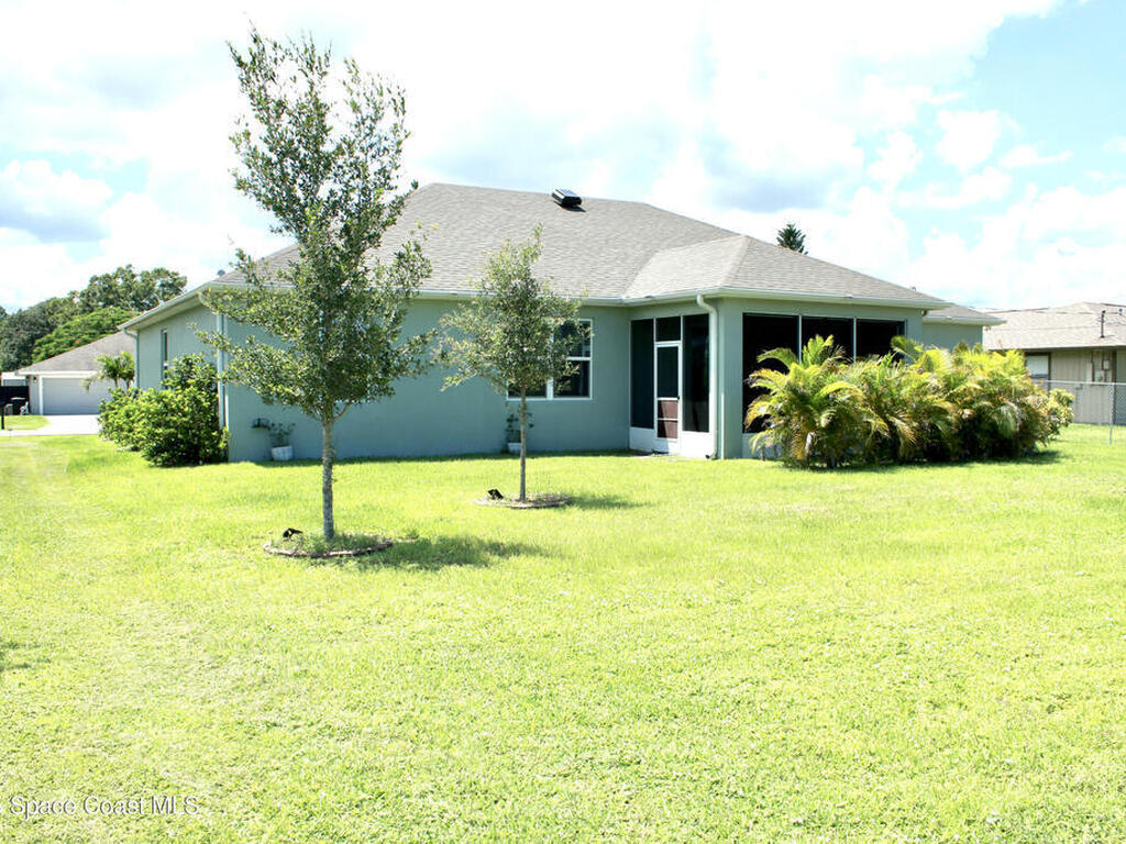 443 Biscayne Avenue, Palm Bay, FL 32907